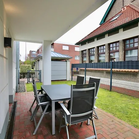 Strandperle Im Haus Anna Апартаменты *